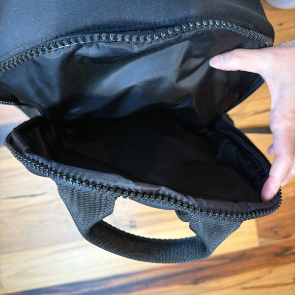 Dagne Dover Large Dakota Backpack - Like New - Picture 7 of 12